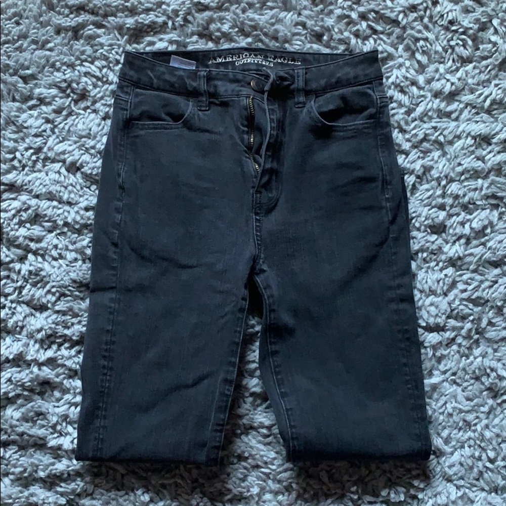AE HIGH RISE BLACK JEANS - Picture 4 of 6
